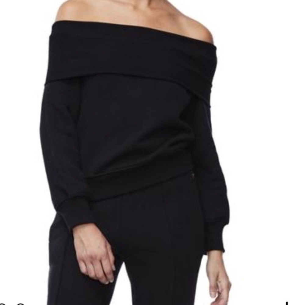 Good American Oversized off the shoulder Sweater